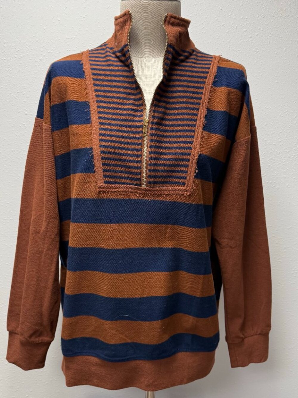 *NEW* Umgee Striped Half Zip Top - Picture 2 of 9
